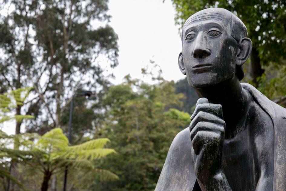 Estatua de San Alberto Magno